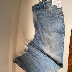 NWT: A&F Ultra High Rise Kick Flare Jeans